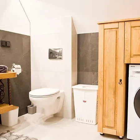 Mocarnego Шале *